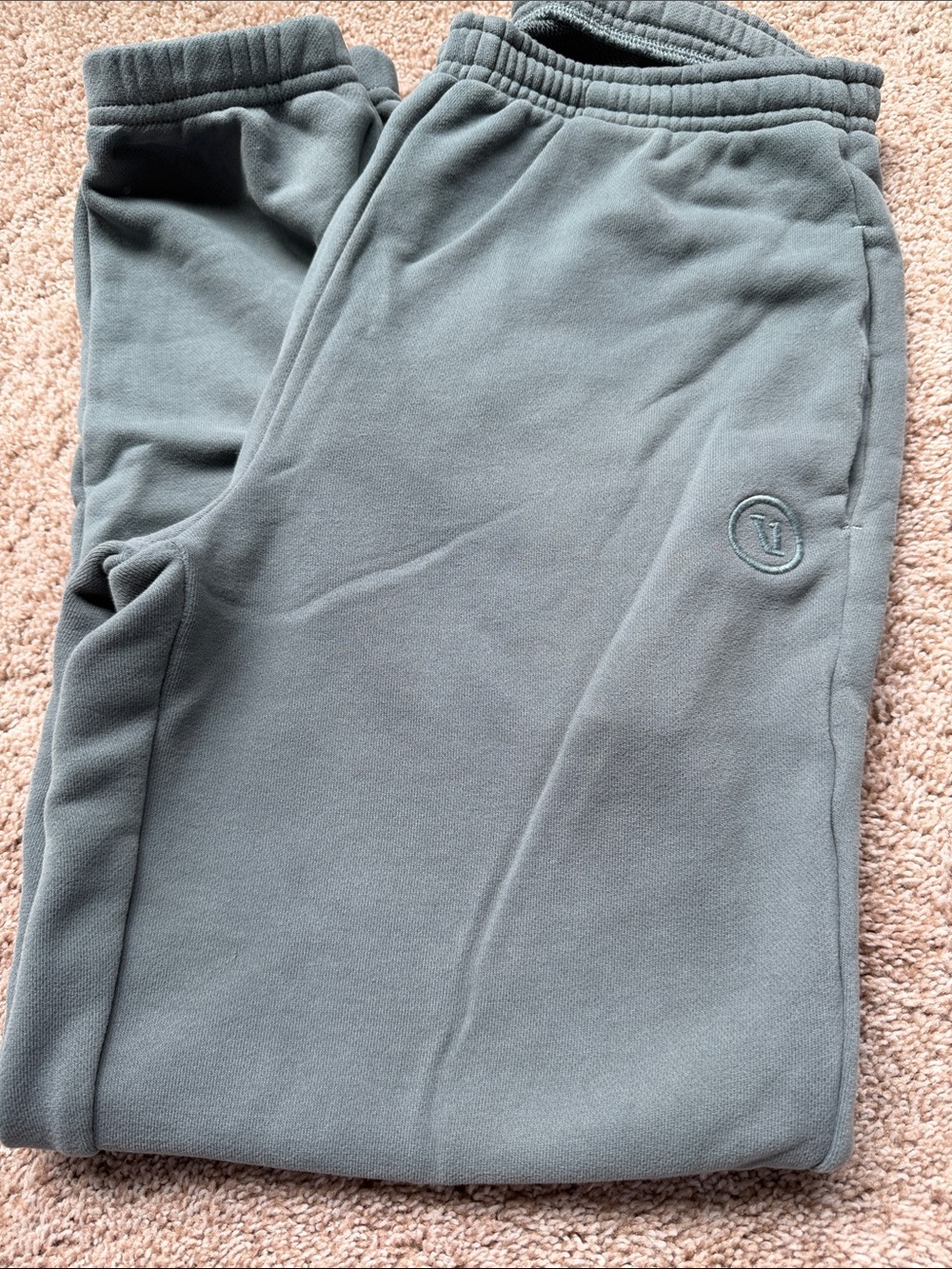 Vuori Sedona sweatpants-small